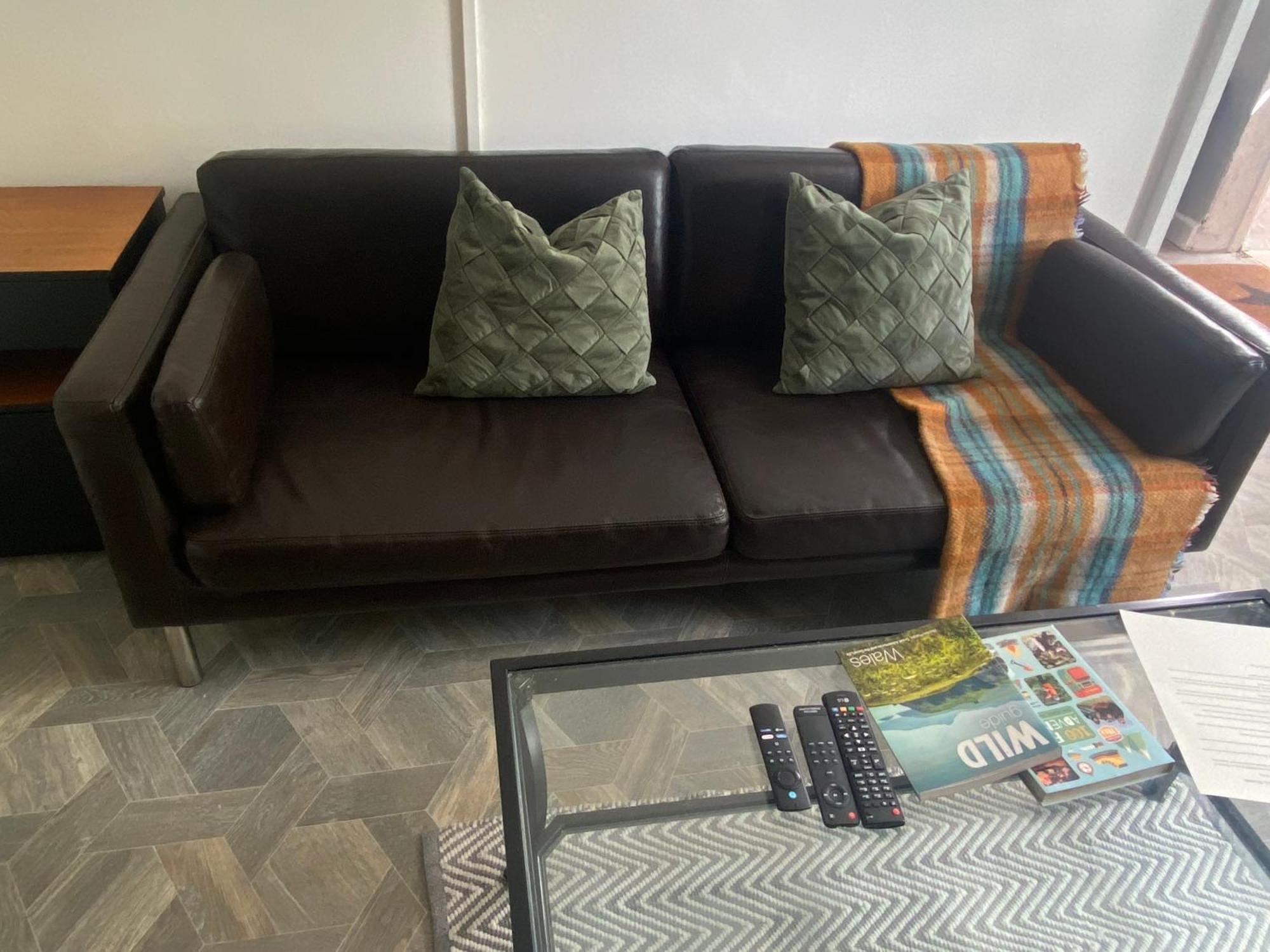 Mountain View Two Bedroom Llwynypia Экстерьер фото